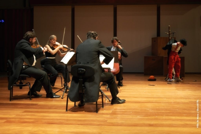 ORCW-for-kids-Clown-4-_TLR2574c-Ville-de-Mons-Oswald-Tlr