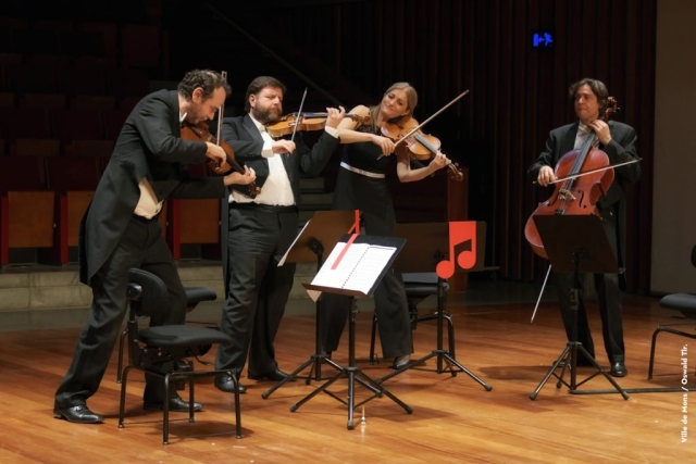 ORCW-for-kids-Clown-4-_TLR2708c-Ville-de-Mons-Oswald-Tlr