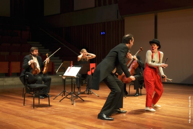 ORCW-for-kids-Clown-4-_TLR2734c-Ville-de-Mons-Oswald-Tlr