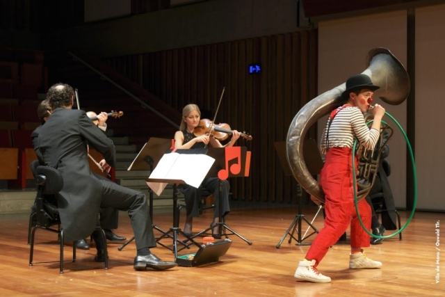 ORCW-for-kids-Clown-4-_TLR2828c-Ville-de-Mons-Oswald-Tlr