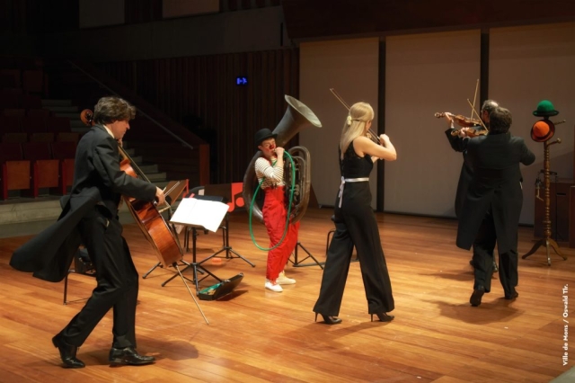 ORCW-for-kids-Clown-4-_TLR2833c-Ville-de-Mons-Oswald-Tlr