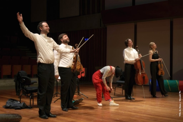 ORCW-for-kids-Clown-4-_TLR2953c-Ville-de-Mons-Oswald-Tlr